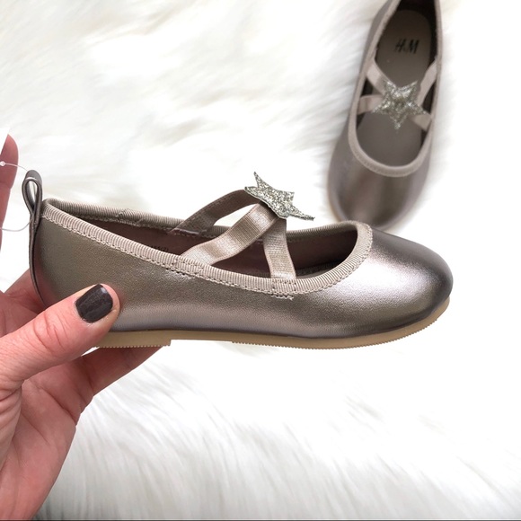 New H&M Star Ballerina Flats Toddler Shoes Metallic Silver Sz 8 - Picture 2 of 8